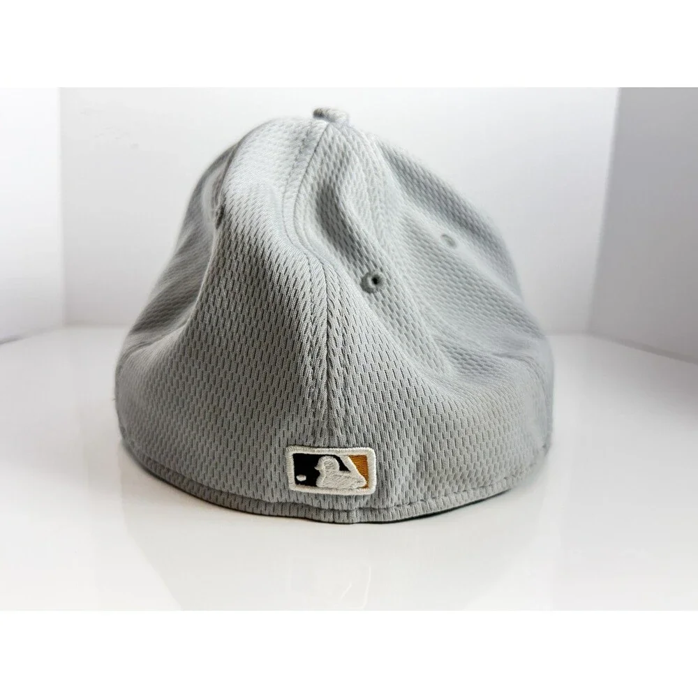 New Era back san